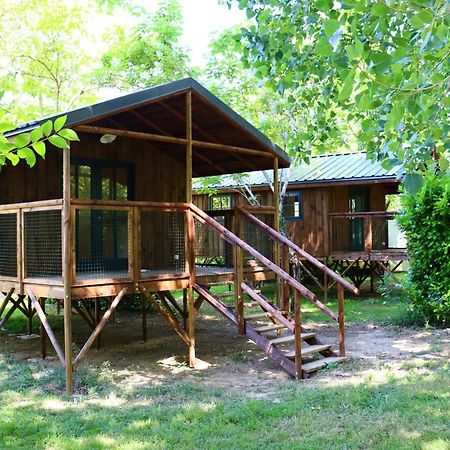 Camping Le Mouliat Hotel Moncrabeau Ngoại thất bức ảnh
