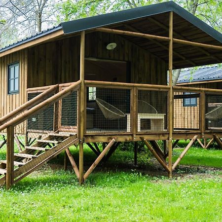 Camping Le Mouliat Hotel Moncrabeau Ngoại thất bức ảnh