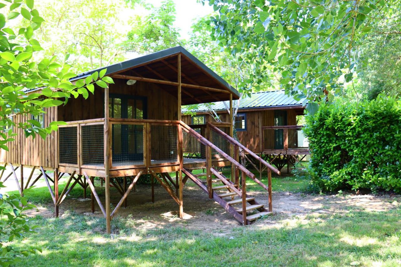 Camping Le Mouliat Hotel Moncrabeau Ngoại thất bức ảnh