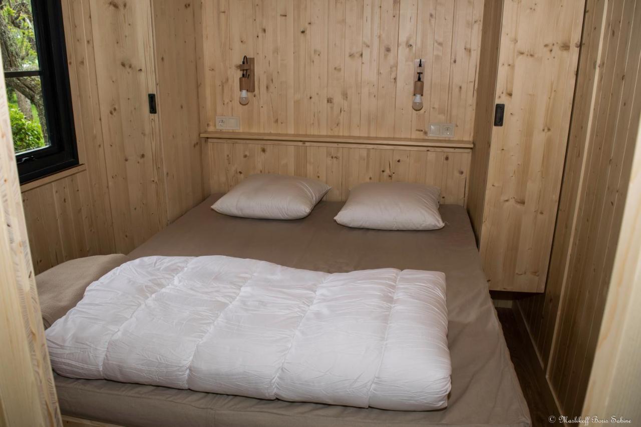 Camping Le Mouliat Hotel Moncrabeau Ngoại thất bức ảnh